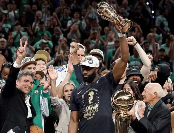 Efter 16 år viste den nye generation af Celtics igen Celtics stolthed